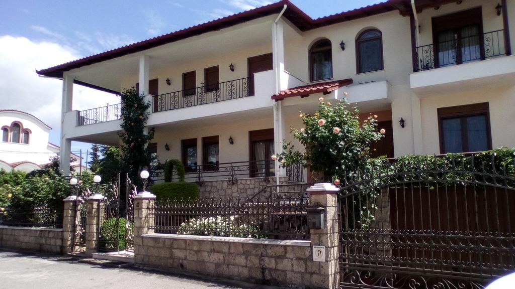 Hotel Archontiko Dimitra Vergina Exterior foto